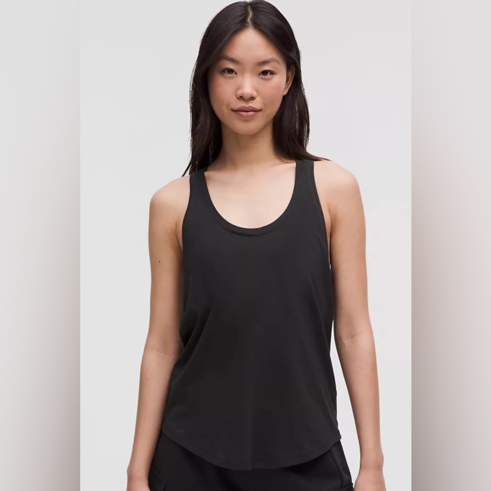 Lululemon Love Tank Top Pleated - Size 6 - Black